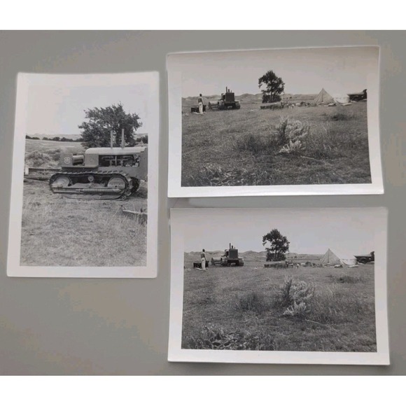Other - 1940 Caterpillar Crawler Tractor Building ND Government Dam Construction Photos